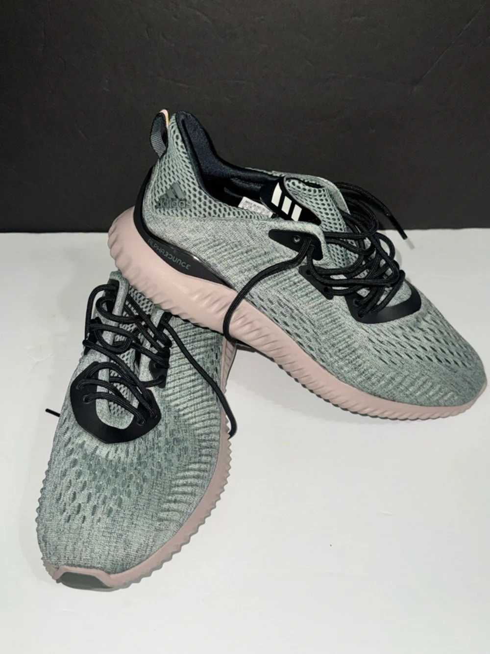 Adidas Bounce I Men’s I Knit Athletic Sneakers - Sage Green